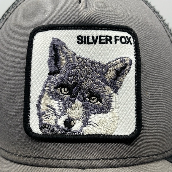 Goorin Bros The Farm Silver Fox Trucker Hat Gray Mesh Snapback Cap Patch - Picture 3 of 9